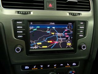 Voertuigafbeelding 9