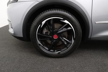 Voertuigafbeelding 6