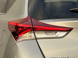 Voertuigafbeelding 9