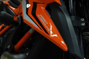 Voertuigafbeelding 13