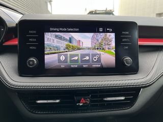 Voertuigafbeelding 28