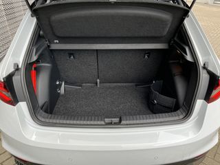 Voertuigafbeelding 31