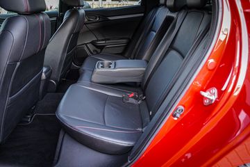 Voertuigafbeelding 21