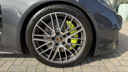 Voertuigafbeelding 7