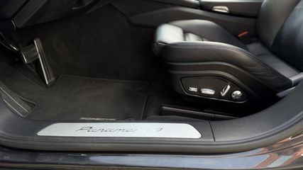 Voertuigafbeelding 8