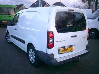 Voertuigafbeelding 6