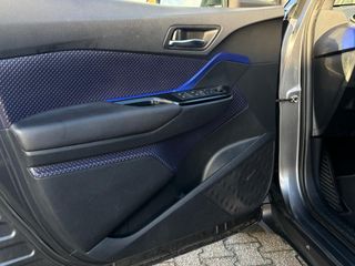 Voertuigafbeelding 8