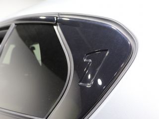 Voertuigafbeelding 34