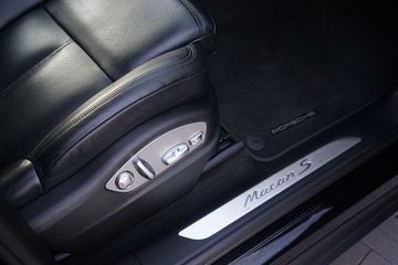 Voertuigafbeelding 44