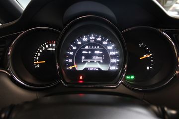 Voertuigafbeelding 25