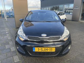 Voertuigafbeelding 8