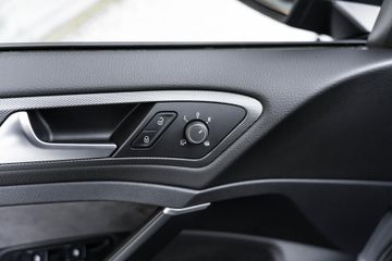 Voertuigafbeelding 43