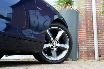 Voertuigafbeelding 36