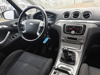 Voertuigafbeelding 13