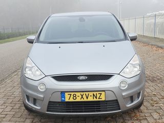 Voertuigafbeelding 3