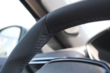 Voertuigafbeelding 21