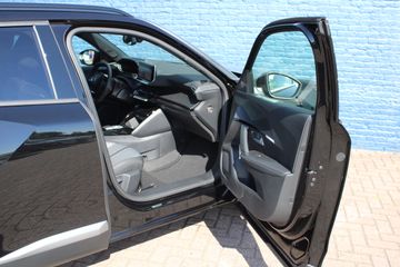 Voertuigafbeelding 4