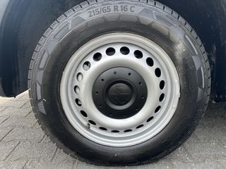 Voertuigafbeelding 32