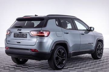 Voertuigafbeelding 35