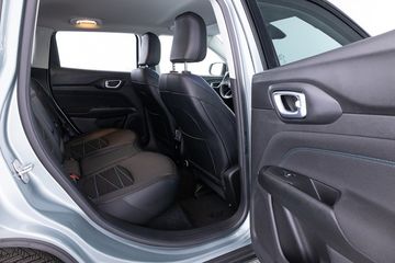 Voertuigafbeelding 6