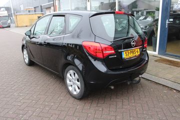 Voertuigafbeelding 2