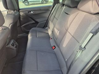 Voertuigafbeelding 4