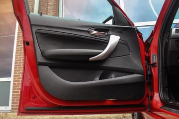 Voertuigafbeelding 35