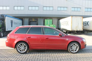 Voertuigafbeelding 4