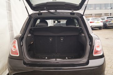 Voertuigafbeelding 25