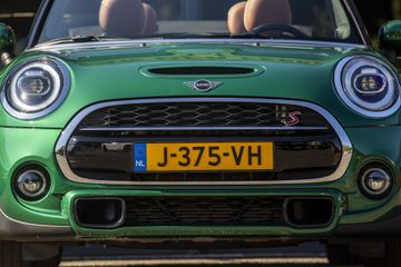 Voertuigafbeelding 2