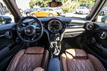 Voertuigafbeelding 20