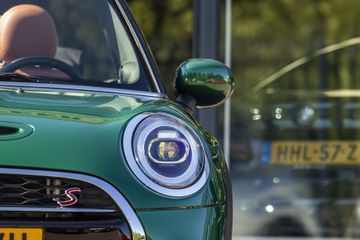 Voertuigafbeelding 3