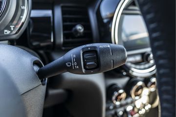 Voertuigafbeelding 31