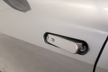 Voertuigafbeelding 17