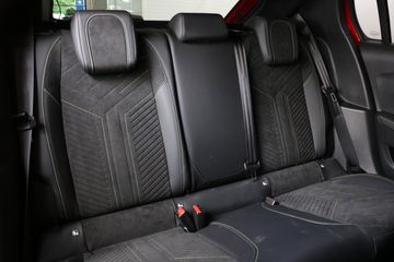 Voertuigafbeelding 15