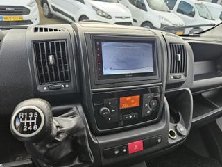 Voertuigafbeelding 13