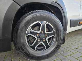 Voertuigafbeelding 26