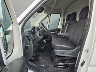 Voertuigafbeelding 27