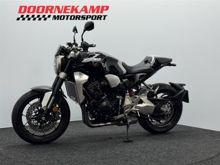 Voertuigafbeelding 7