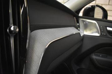 Voertuigafbeelding 24