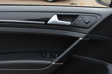 Voertuigafbeelding 31