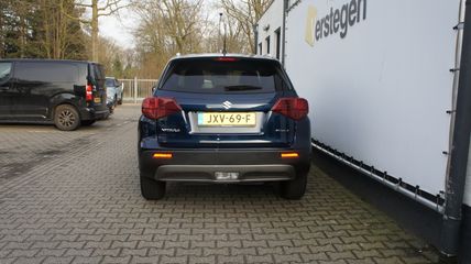 Voertuigafbeelding 6