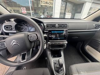 Voertuigafbeelding 19