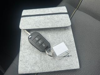 Voertuigafbeelding 4