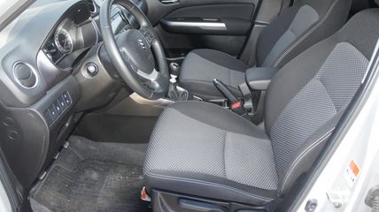 Voertuigafbeelding 11