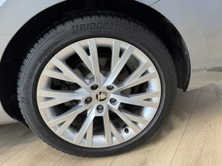 Voertuigafbeelding 44