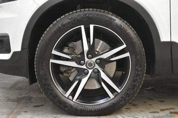 Voertuigafbeelding 7