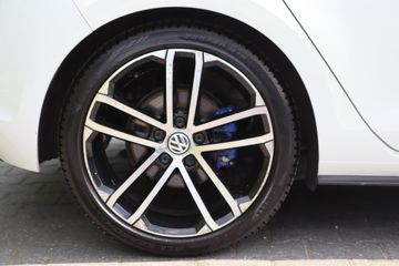 Voertuigafbeelding 103