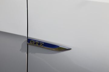 Voertuigafbeelding 105