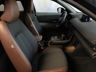 Voertuigafbeelding 37